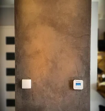 Pstrowskiego 13 公寓